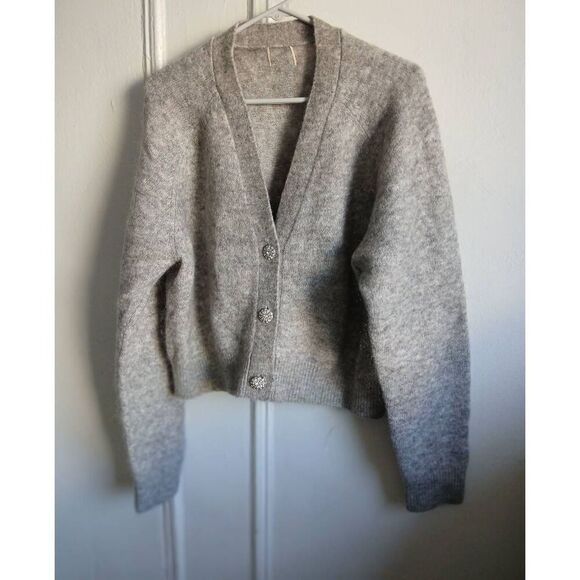 Womens xl mohair wool cropped gray sweater cardigan silver embellished buttons - Picture 1 of 4